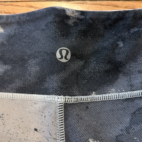 Lululemon wunder under stone wash leggings - Picture 6 of 6